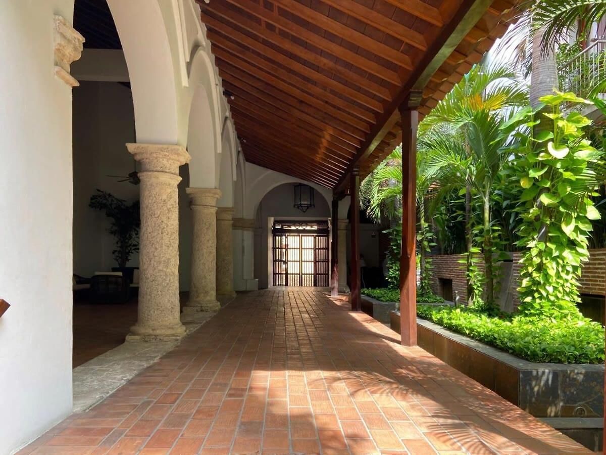 Virrey Luxury Aparments In Ciudad Amurallada